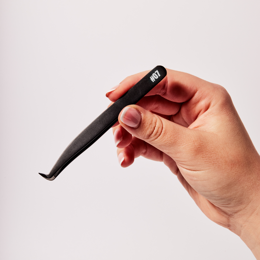 Signature Collection Tweezer 07 - LASH LEGACY
